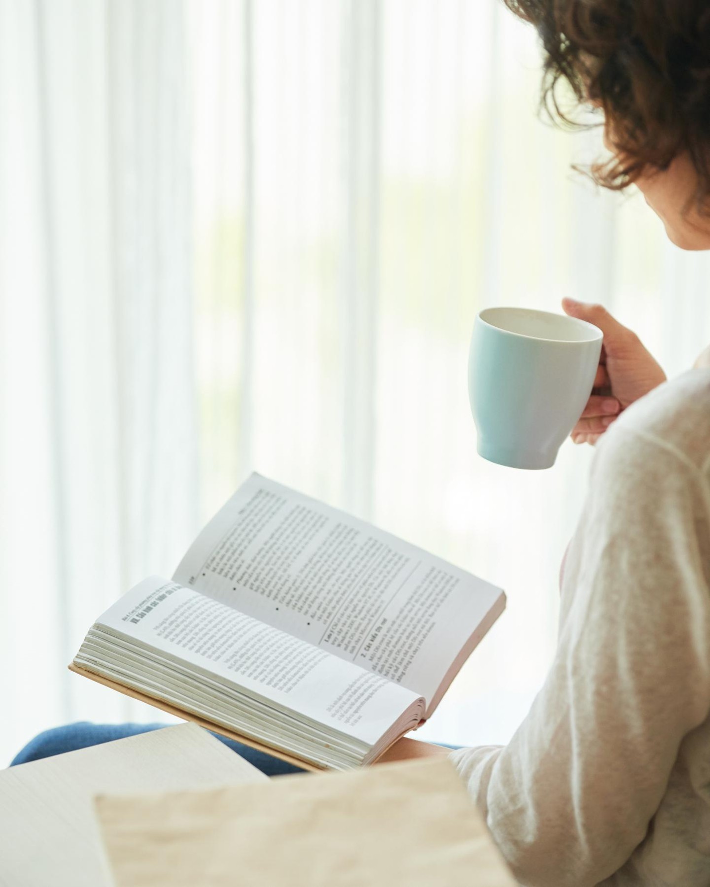 On My Bookshelf: 5 Books That Have Changed How I Think About Life, Work and Wellbeing