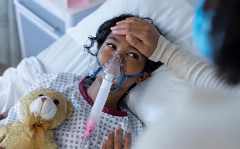 Children in England’s poorest communities 40% more likely to be hospitalised with lung infections