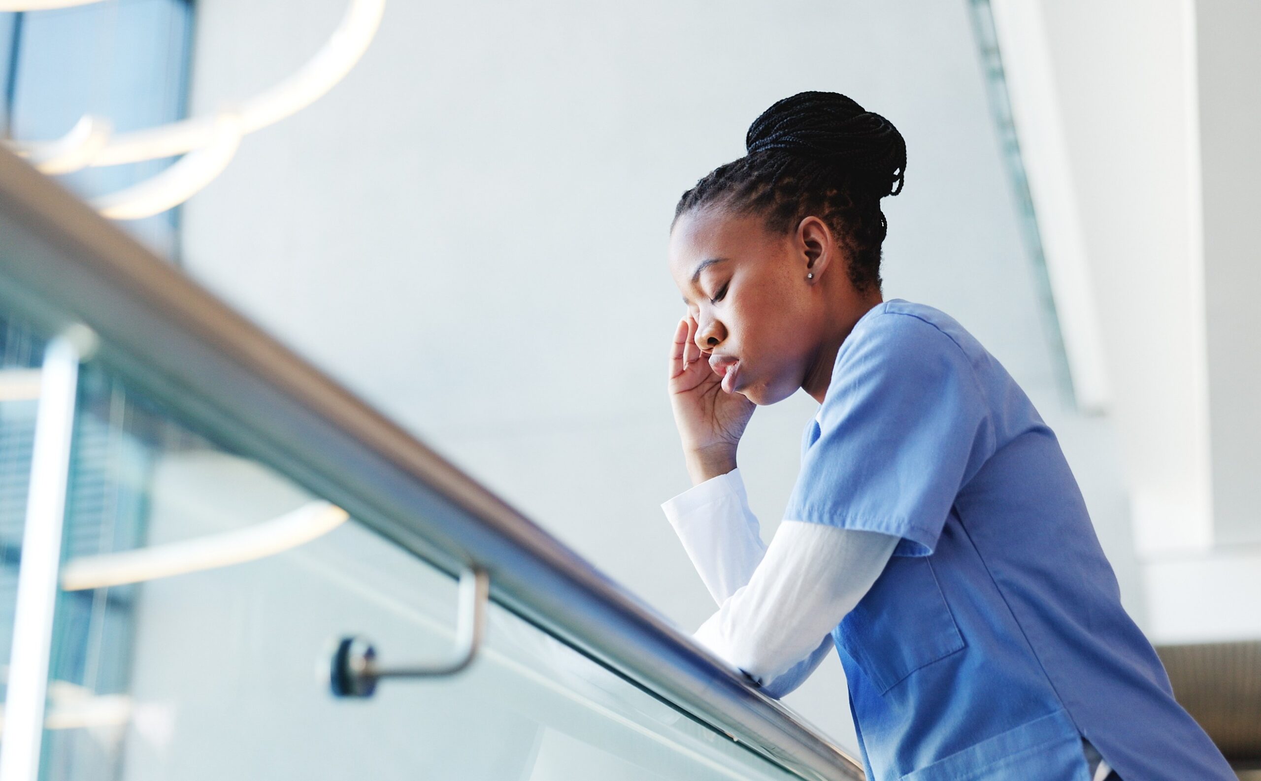 Burnout risk eases slightly among trainee doctors, but reports of unwelcome sexual conduct rise