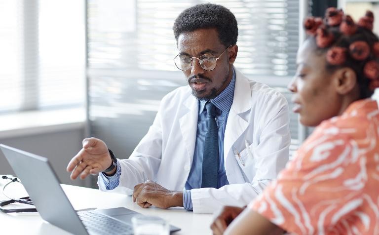 Doctors’ AI scribes get names of drugs and diagnoses wrong, NHS watchdog warns