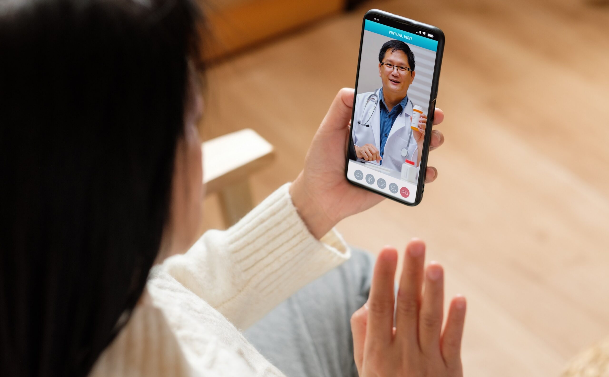 Fake AI ‘Doctors’ Used in Online Adverts Prompt NHS Warning