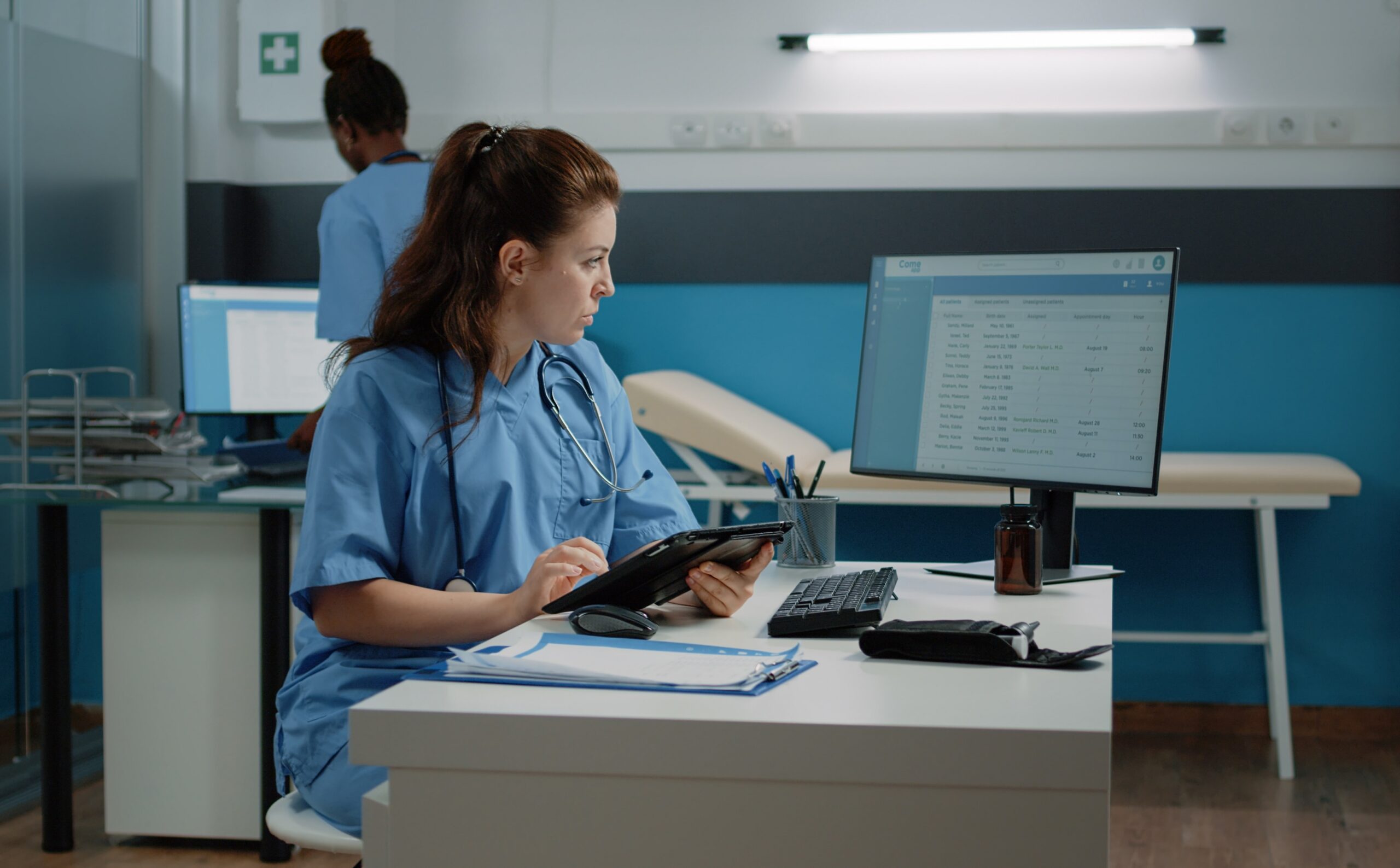 NHS clarifies when staff can legitimately access patient records