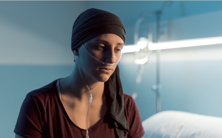 Women under 50 at risk of breast cancer are not being referred, study warns