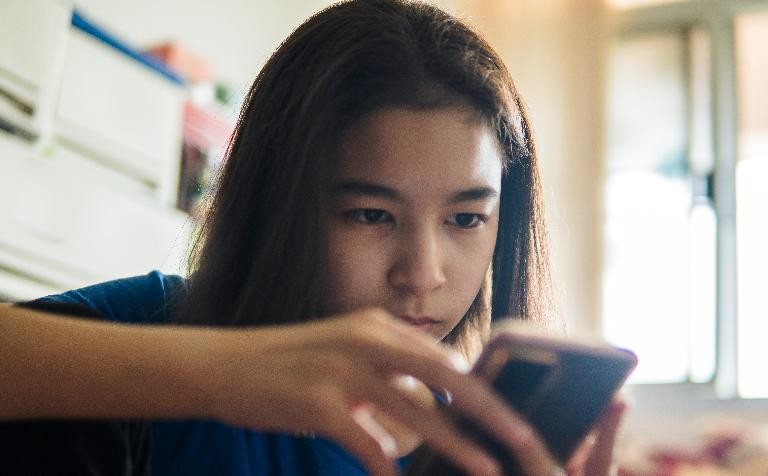 Children’s online feeds telling them ‘how they should look and behave’
