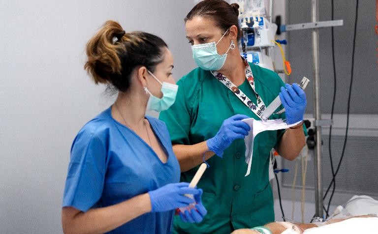 England’s NHS may be short of 55,000 nurses, RCN warns