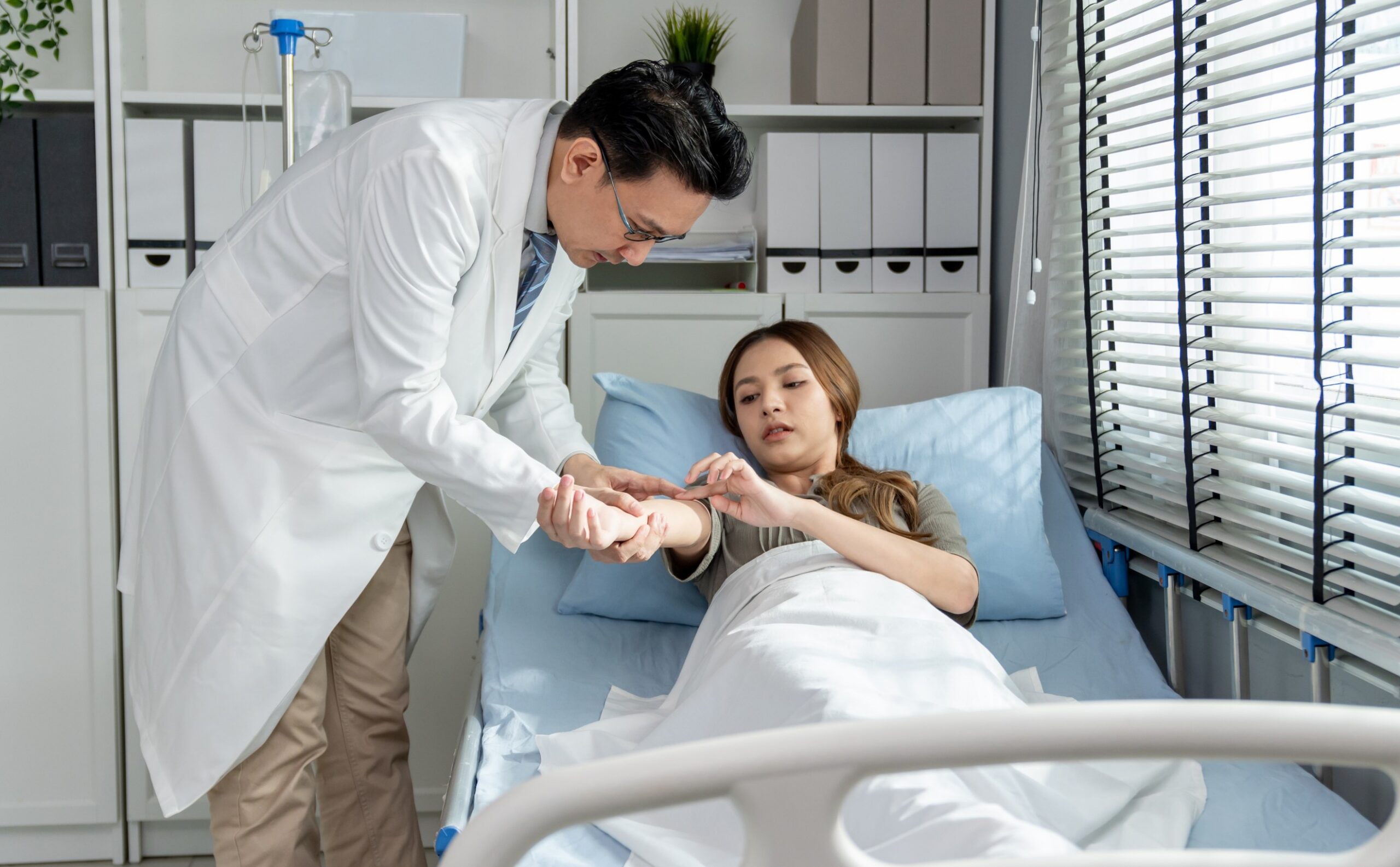West Nile virus death raises concern as locally acquired infections emerge in Netherlands