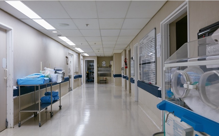 Eight East Kent stillbirths may have been avoided with better care, review finds