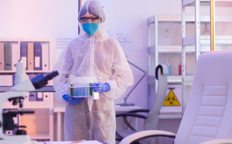 UK plague risk remains “very low” as Russian laboratory death is investigated